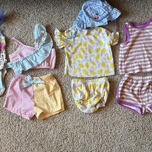 Striped and Patterned Kids Clothing Set 6-9 months